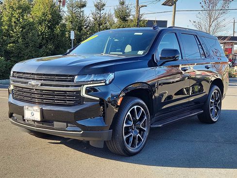 Used 2022 Chevrolet Tahoe RST w/ Luxury Package image 3