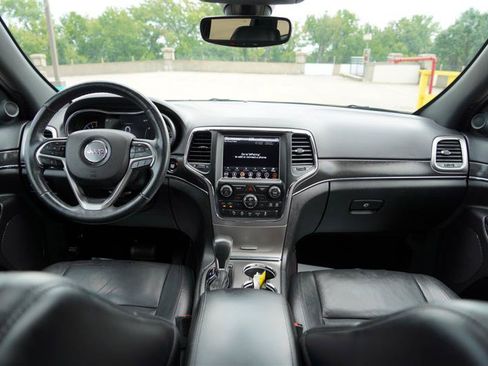 Used 2018 Jeep Grand Cherokee Limited AWD/4WD image 37