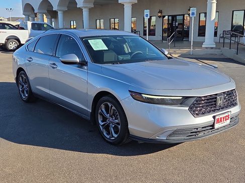 Used 2023 Honda Accord EX image 5