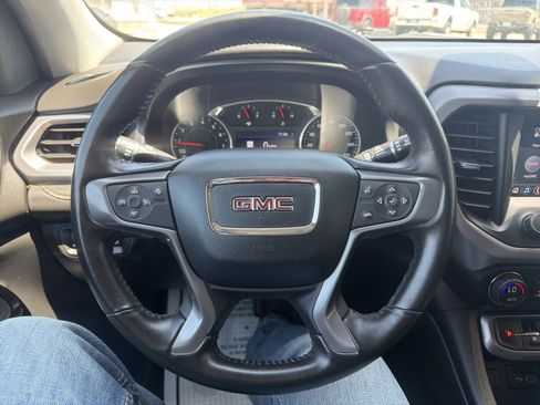 Used 2020 GMC Acadia AT4 w/ Driver Alert Package II AWD/4WD image 14
