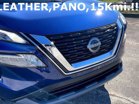 Used 2023 Nissan Rogue SV w/ SV Premium B Package image 28