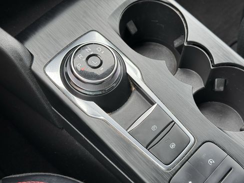 Used 2025 Ford Escape ST-Line FWD image 23