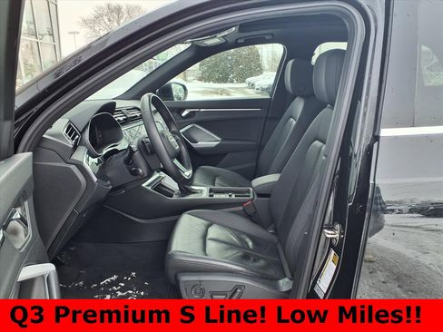 Used 2023 Audi Q3 2.0T Premium w/ Convenience Package image 14