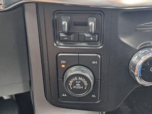 Used 2022 Ford F150 Lariat AWD/4WD image 26