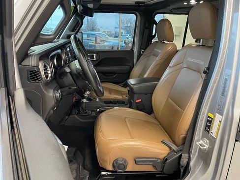 Used 2020 Jeep Gladiator Rubicon w/ Uconnect 4C Nav & Sound Group image 8