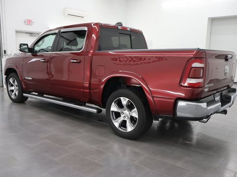 Used 2020 RAM 1500 Laramie AWD/4WD image 6