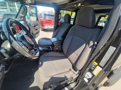 Used 2022 Jeep Wrangler Unlimited Sport AWD/4WD image 18