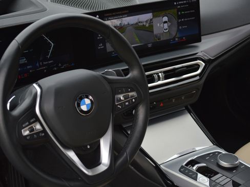 Used 2023 BMW 230i Coupe w/ Premium Package image 21