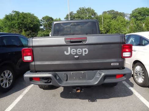 Used 2021 Jeep Gladiator Overland w/ Popular Equipment Package AWD/4WD image 5