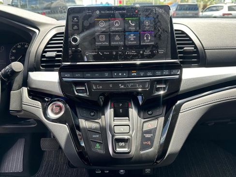 Used 2025 Honda Odyssey Touring image 20