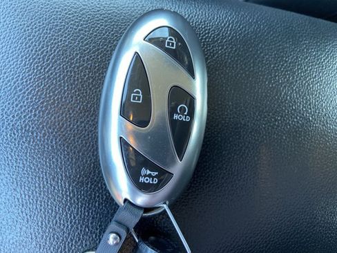 Used 2024 Hyundai Elantra SEL FWD image 46