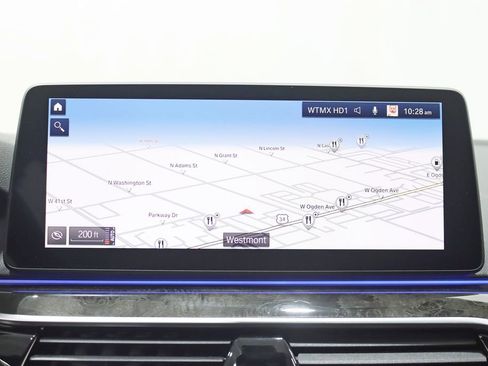 Used 2022 BMW 530i xDrive w/ Executive Package image 18