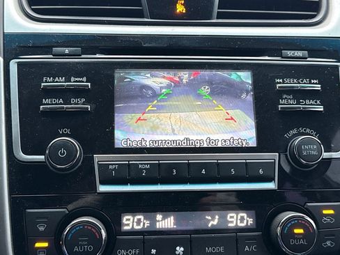 Used 2018 Nissan Altima 2.5 SV image 19