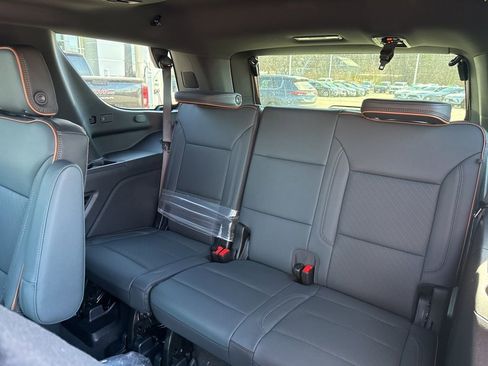 New 2026 GMC Yukon AT4 w/ AT4 Premium Plus Package image 11