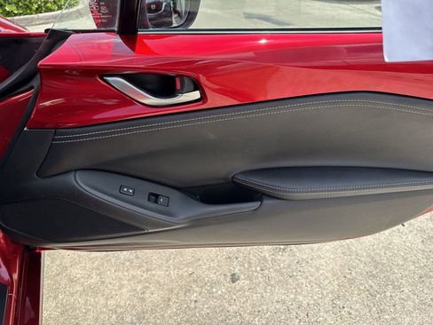 Used 2023 MAZDA MX-5 Miata RF Grand Touring RWD image 42