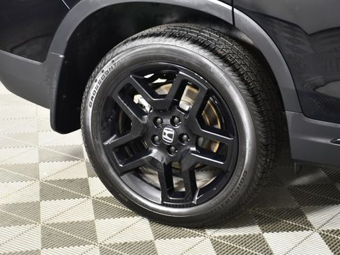 Certified 2024 Honda Passport Black Edition image 57