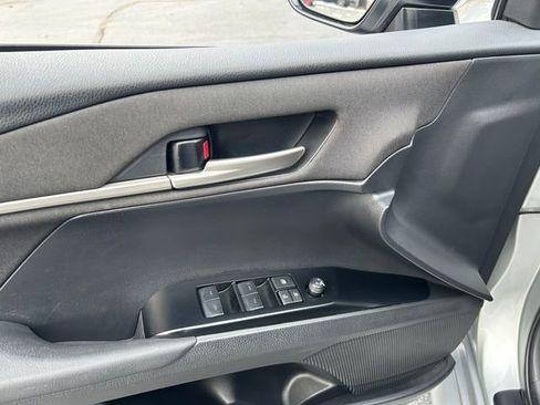 Used 2025 Toyota Camry LE image 14