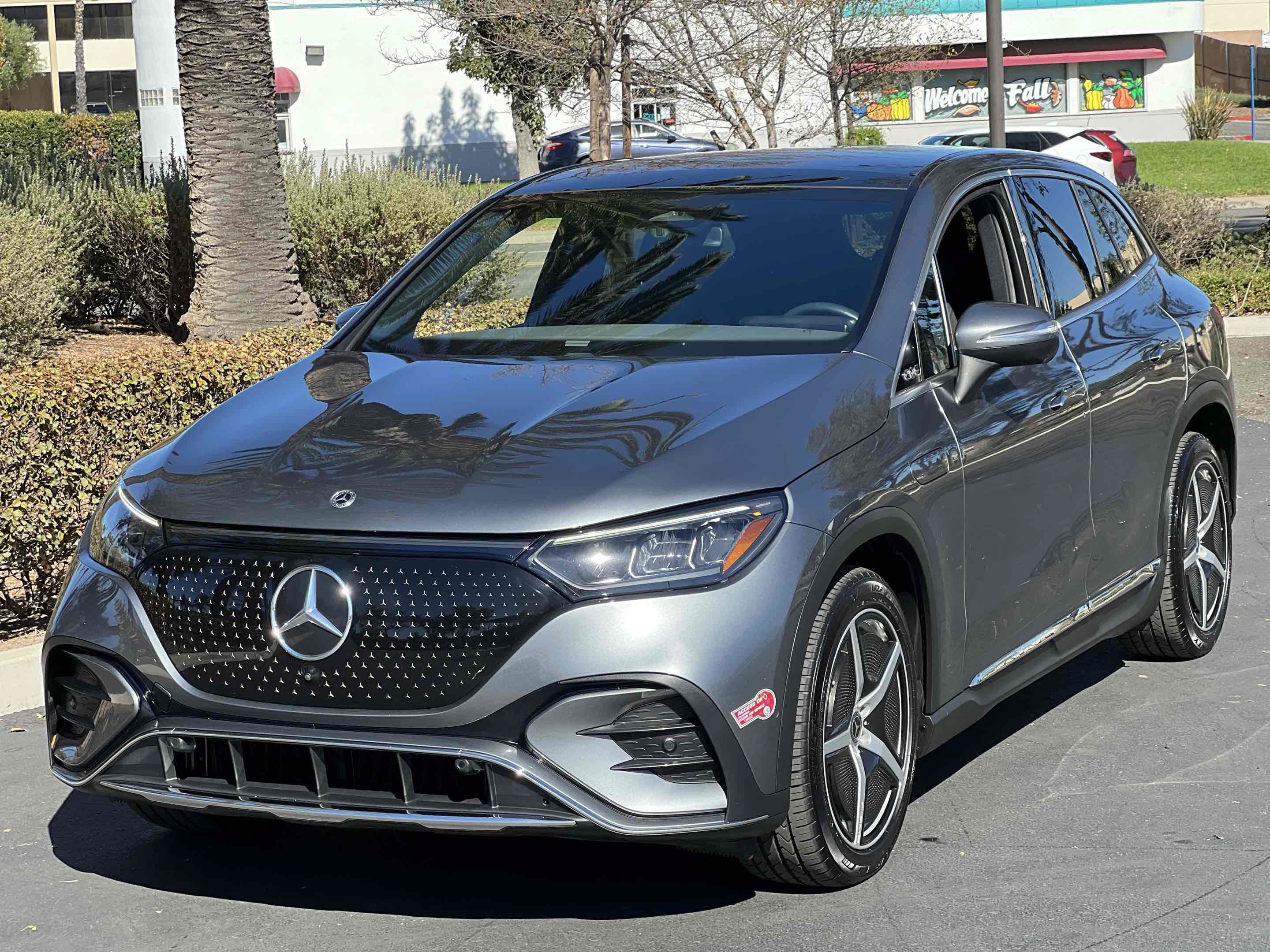 Used 2023 Mercedes-Benz EQE 350+ SUV image 21