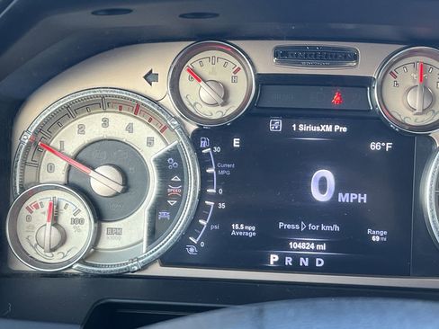 Used 2017 RAM 2500 Longhorn w/ Convenience Group image 17