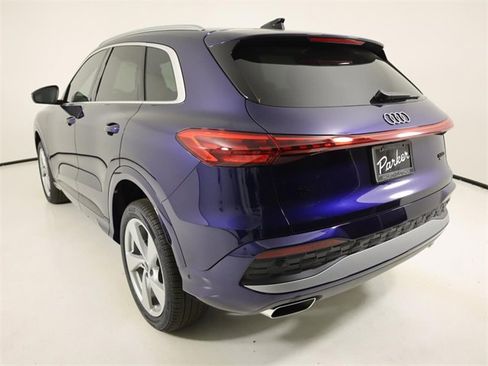 New 2025 Audi Q5 Premium Plus image 3