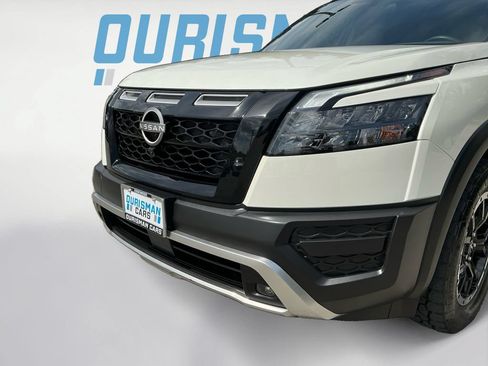 Used 2023 Nissan Pathfinder SV AWD/4WD image 22