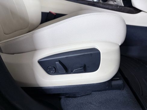 Used 2016 BMW X5 xDrive40e image 30