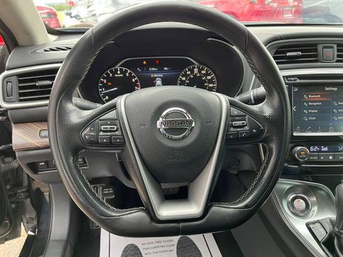 Used 2016 Nissan Maxima Platinum image 29