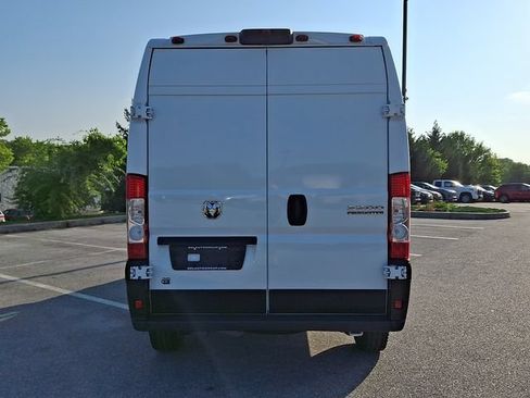 Used 2025 RAM ProMaster 3500 w/ Convenience Group FWD image 5
