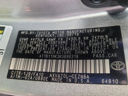 Used 2019 Toyota Camry LE FWD image 33