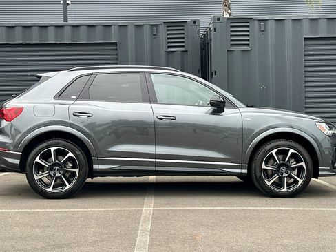 Used 2025 Audi Q3 2.0T Premium Plus w/ Premium Plus Package image 9