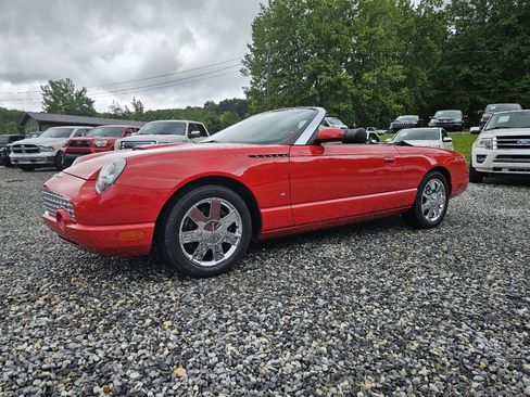 Used 2004 Ford Thunderbird RWD image 25