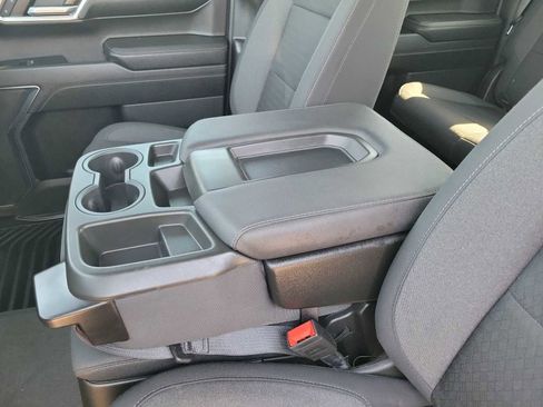 Used 2023 Chevrolet Silverado 1500 LT AWD/4WD image 20
