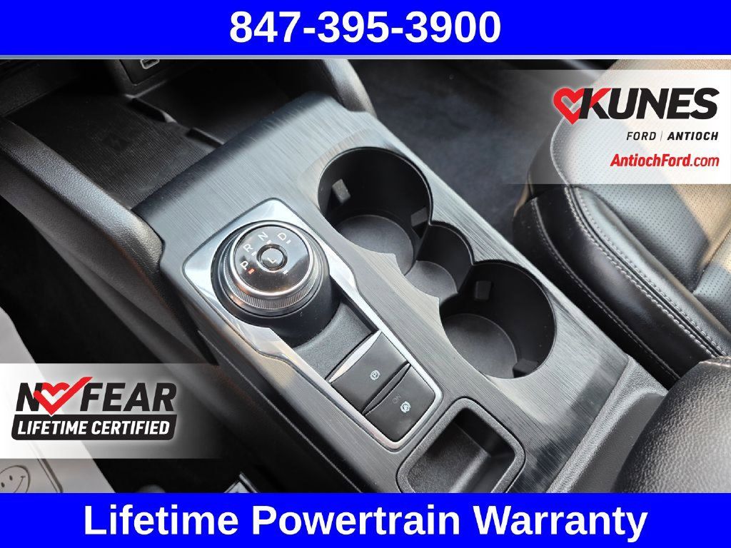 Certified 2025 Ford Escape Platinum AWD/4WD image 48