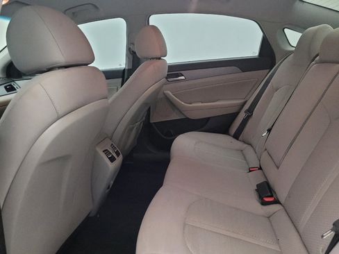 Used 2019 Hyundai Sonata SEL w/ Tech Package 02 image 18
