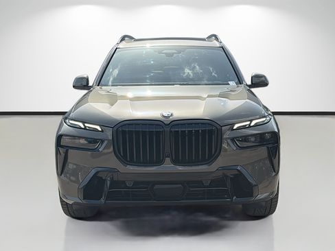 Used 2026 BMW X7 xDrive40i w/ Executive Package AWD/4WD image 8