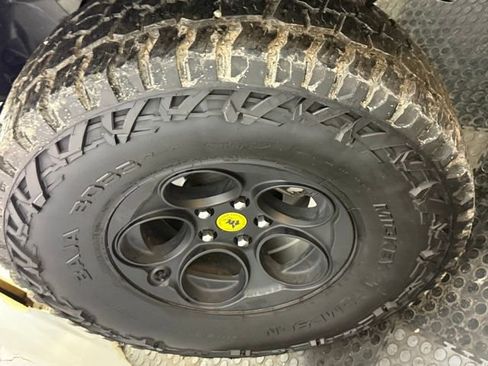 Used 2022 Jeep Wrangler Unlimited Rubicon w/ Trailer Tow Package image 18