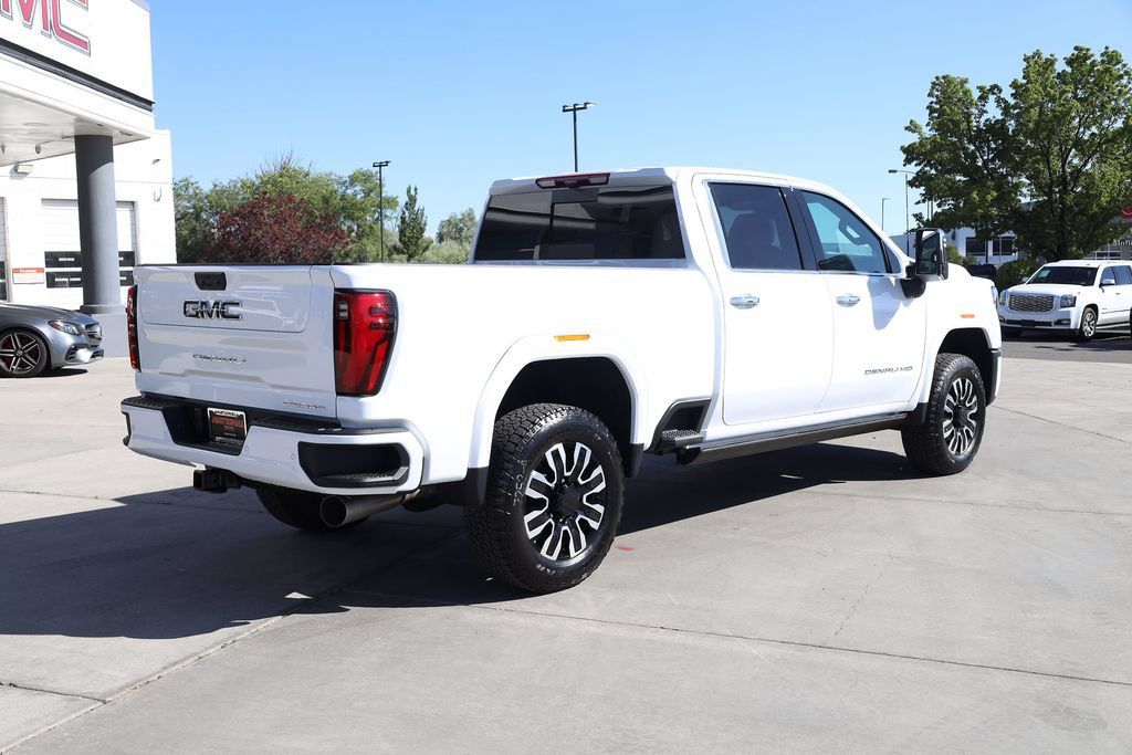 New 2026 GMC Sierra 2500 Denali Ultimate AWD/4WD image 6