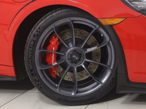 Used 2019 Porsche 911 GT3 RS image 18