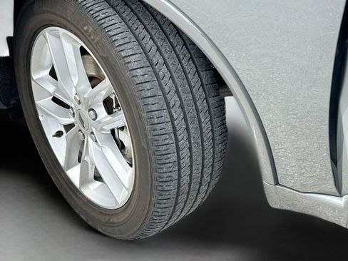 Used 2024 Dodge Durango GT image 35