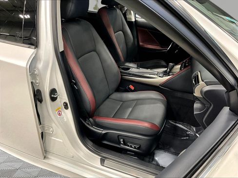 Used 2018 Lexus IS 300 AWD w/ Comfort Package image 29