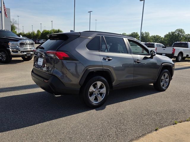 Used 2024 Toyota RAV4 XLE AWD/4WD image 13
