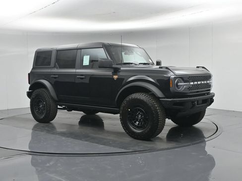 New 2026 Ford Bronco Badlands AWD/4WD image 24