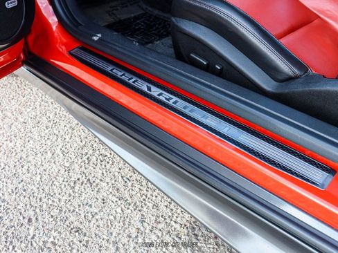 Used 2010 Chevrolet Camaro SS image 32