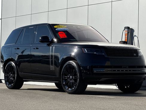 Certified 2023 Land Rover Range Rover SE image 7