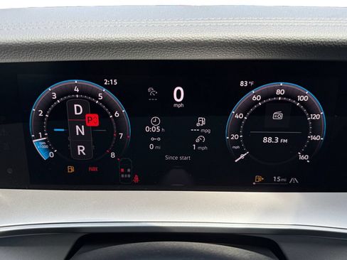 New 2026 Volkswagen Tiguan SE R-Line AWD/4WD image 13