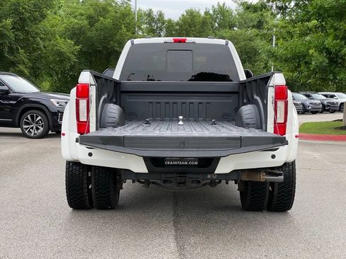 Used 2022 Ford F450 Limited w/ FX4 Off-Road Package AWD/4WD image 7