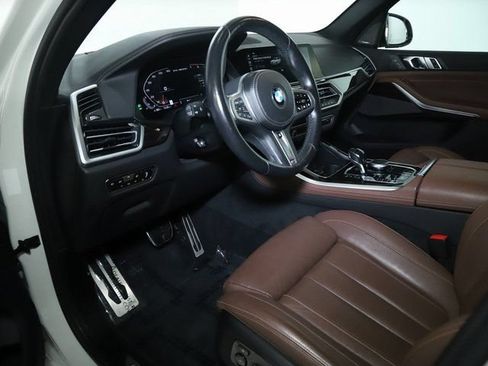 Used 2021 BMW X5 M50i w/ Premium Package AWD/4WD image 16
