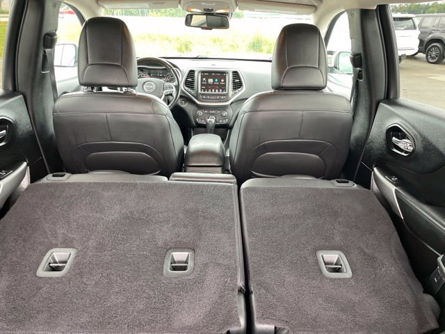 Used 2018 Jeep Cherokee Overland w/ Technology Group AWD/4WD image 60