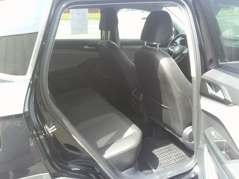 Used 2022 Volkswagen Taos SE w/ IQ.Drive SE Package AWD/4WD image 29