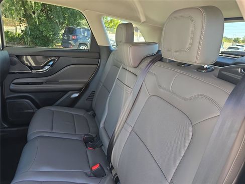 Used 2025 Lincoln Corsair Reserve w/ Jet Appearance Package image 14